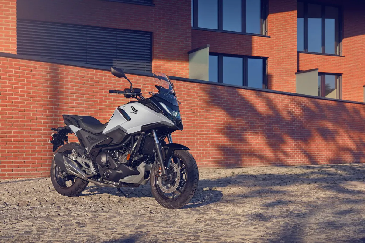 HONDA NC750X DCT (2021-Present)