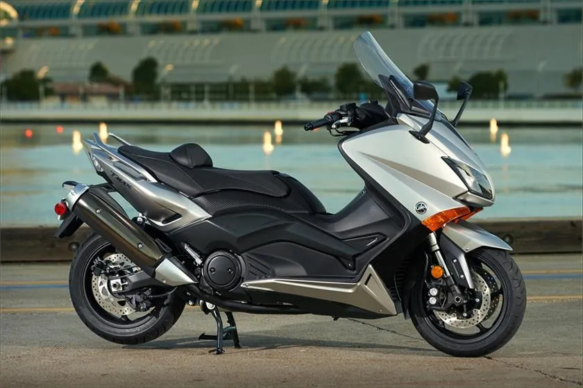 YAMAHA TMAX 530 (2016-2017)