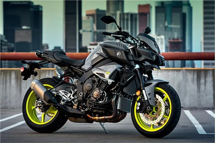 YAMAHA FZ-10 (2017)