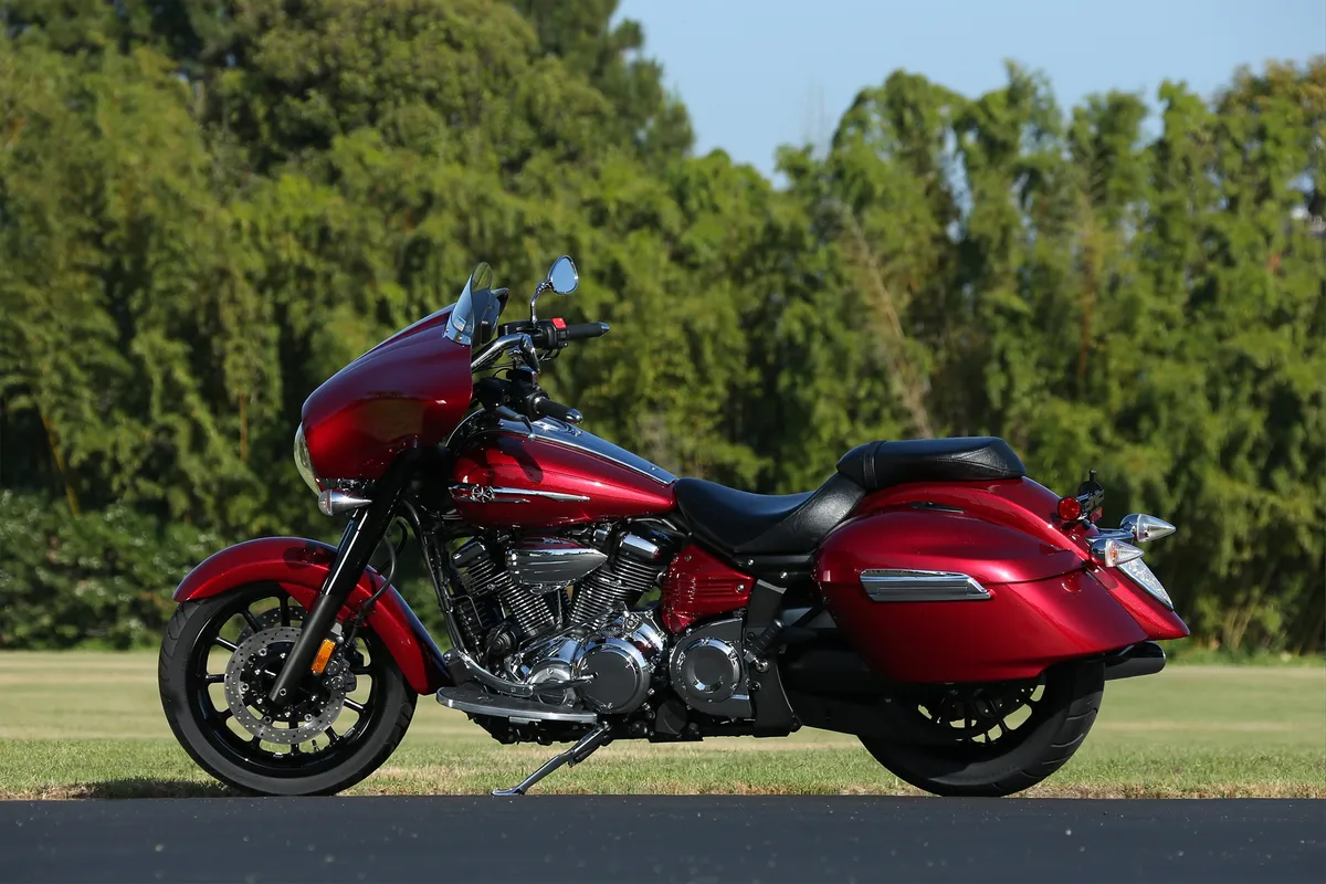 YAMAHA Stratoliner Deluxe (2013-2014)