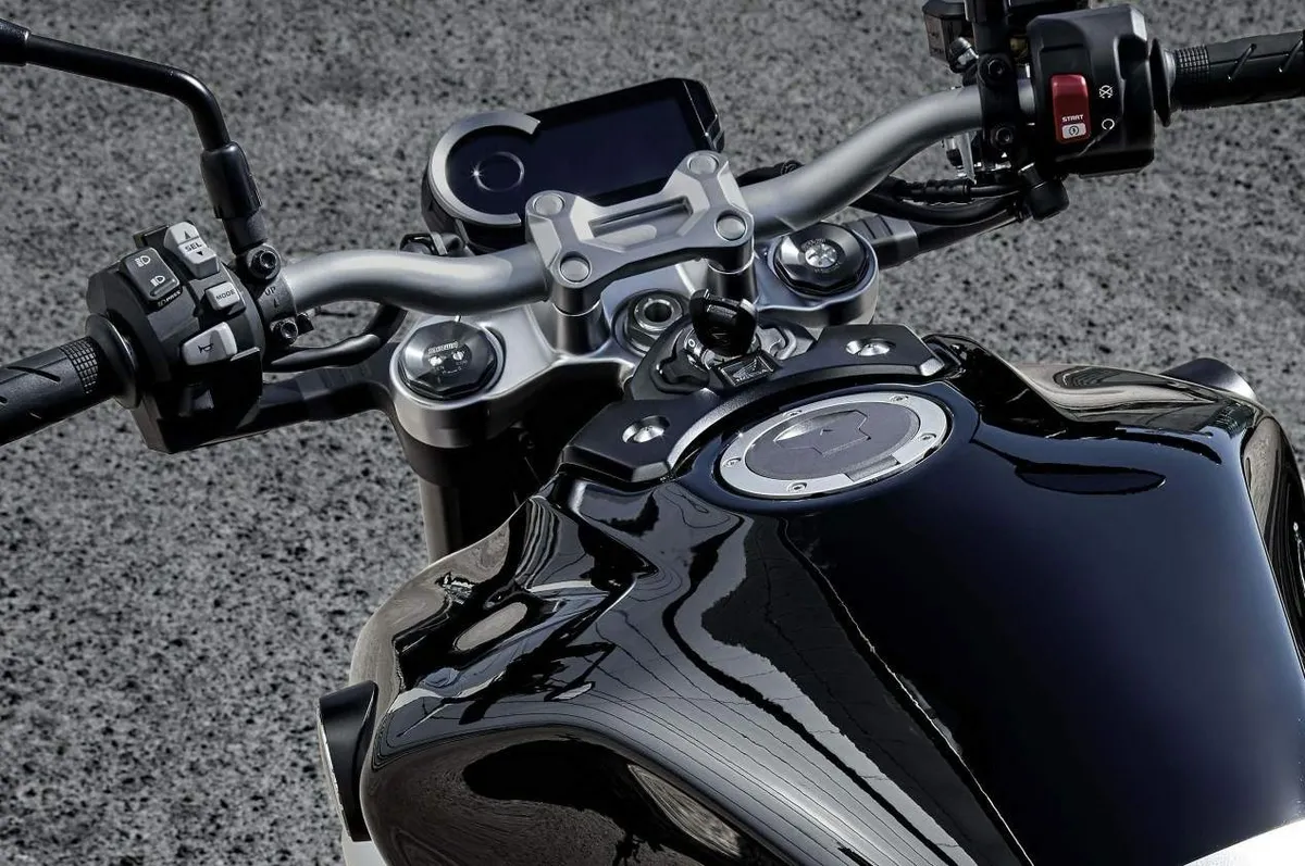 Honda CX 500 Turbo CB1000R