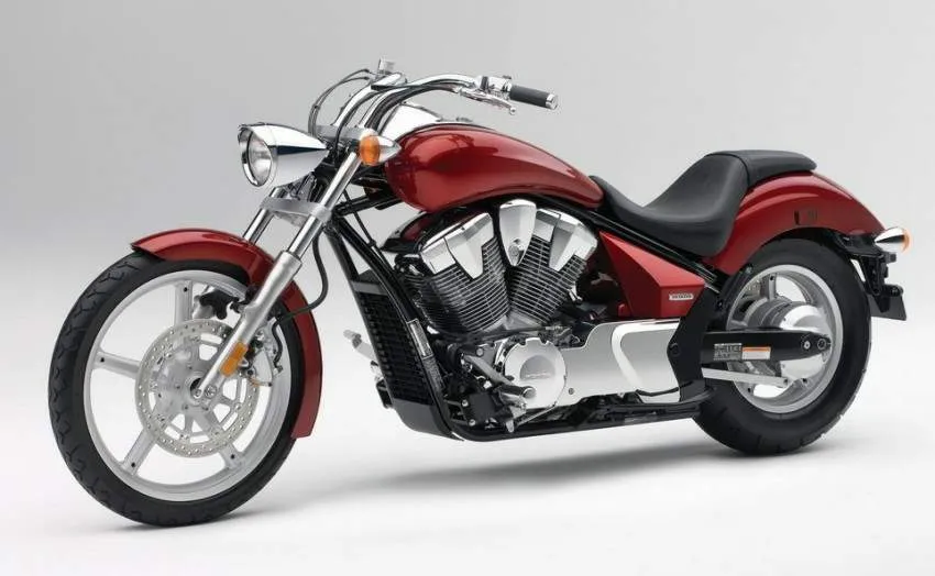 HONDA VT 1300CS Sabre honda vt-1300cs-sabre_2010 1