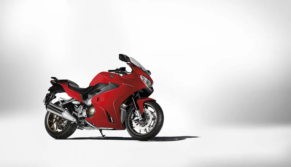 HONDA VFR800F Interceptor (2013-2014)