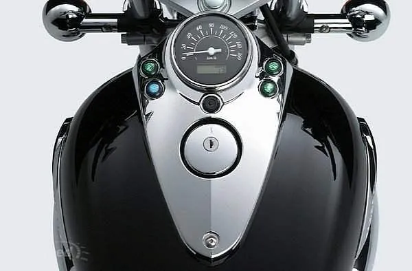 SUZUKI VL125LC Intruder (2000-2008)
