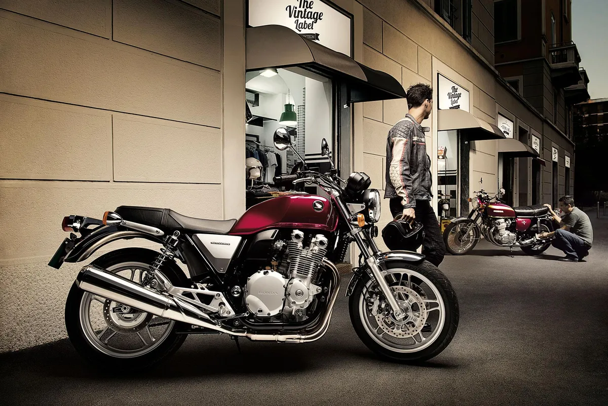HONDA CB1100A Deluxe ABS (2013-2014)