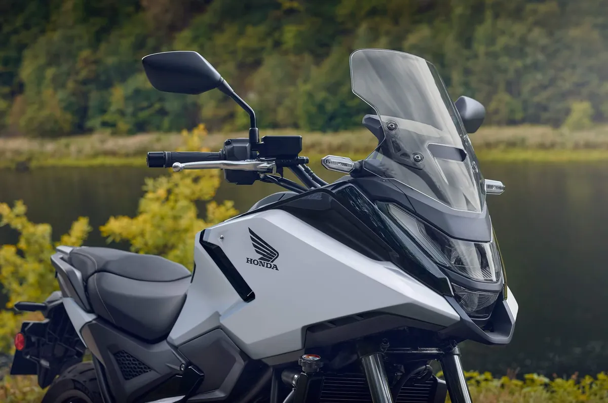HONDA NC750X DCT (2021-Present)