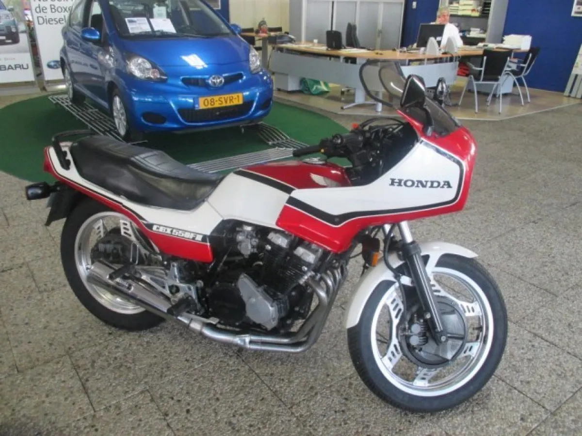 Honda CBX 550 F 2 1985