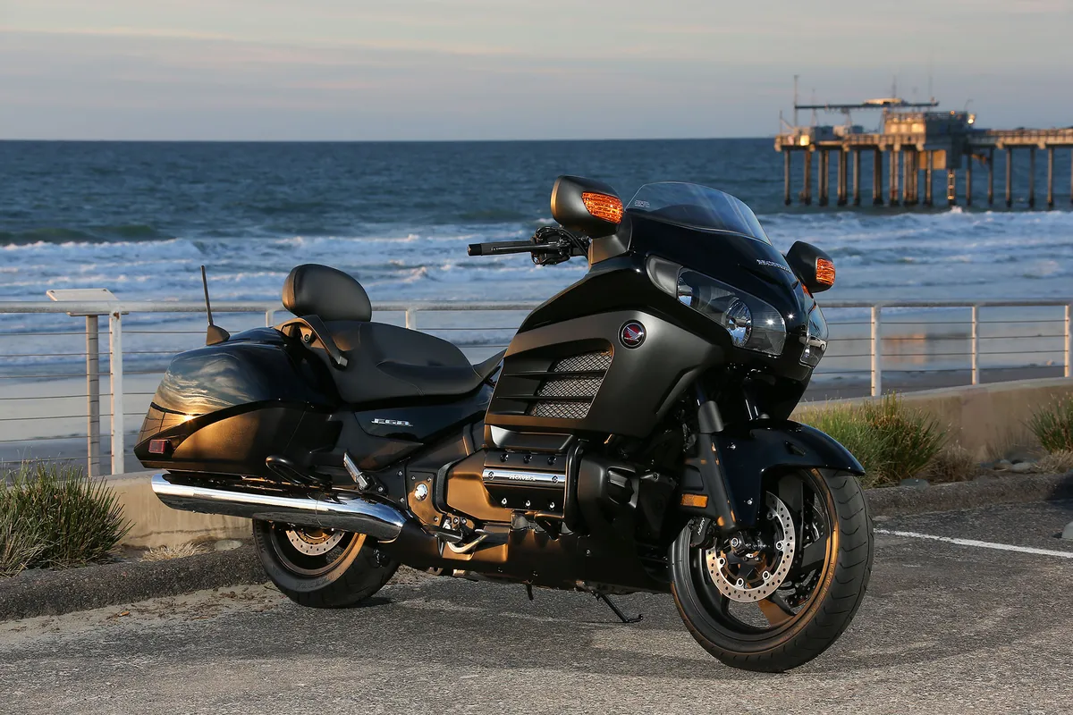 HONDA F6B Deluxe (2013-2013)
