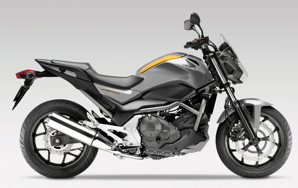 HONDA NC700SA (2011-2012)