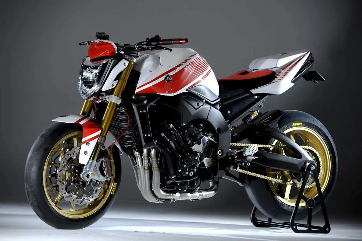 YAMAHA FZ-1N Abarth Assetto Corse (2008-2009)