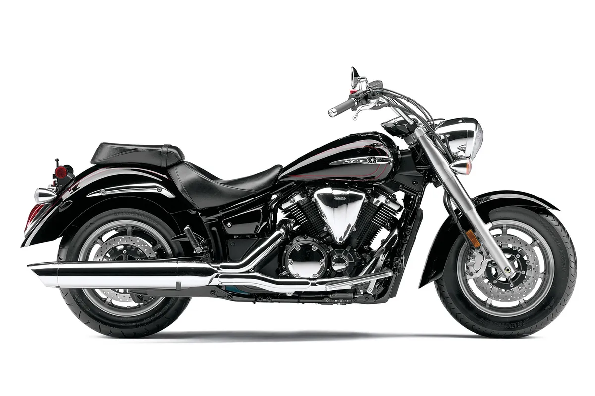 YAMAHA V-Star 1300 (2010-2011)