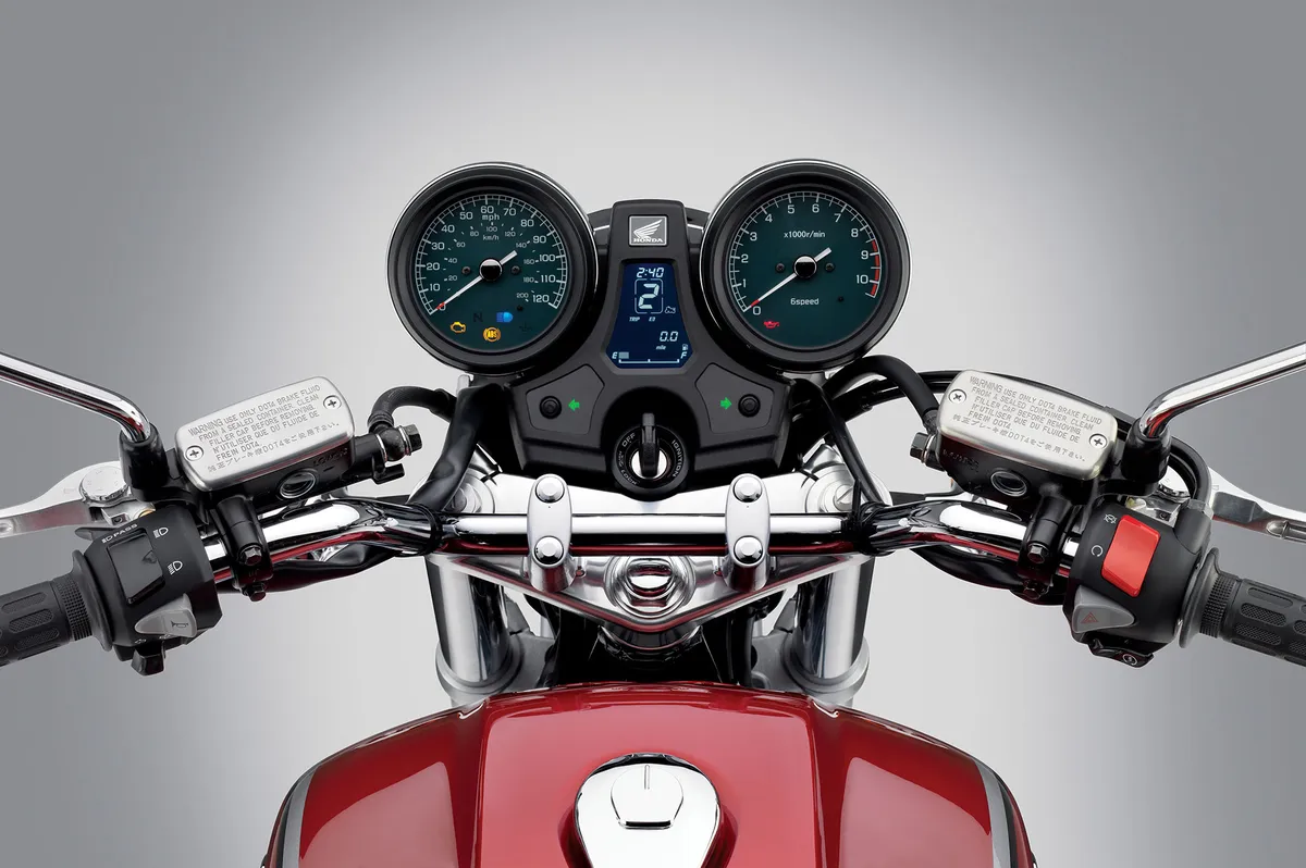 HONDA CB1100A Deluxe ABS (2013-2014)