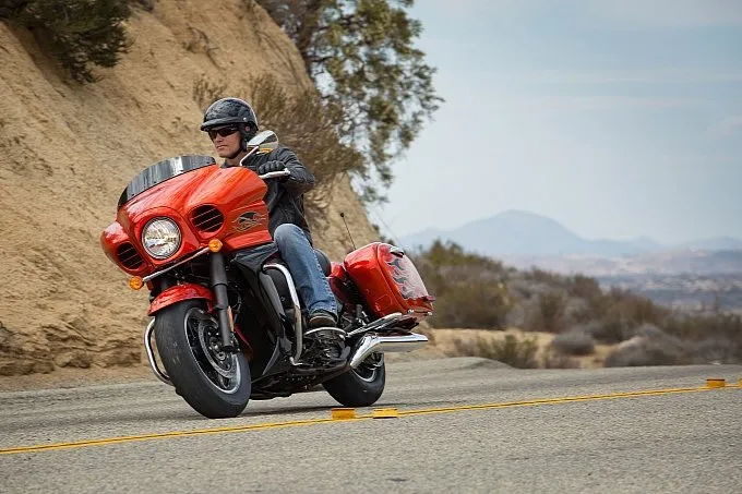 KAWASAKI Vulcan 1700 Vaquero SE ABS (2014-2015)