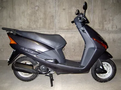 Honda Scooters SCV 100 Lead