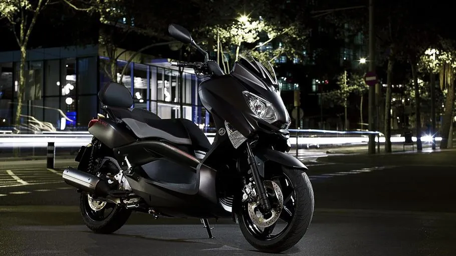 YAMAHA X-MAX 125 Sport (2011-2012)