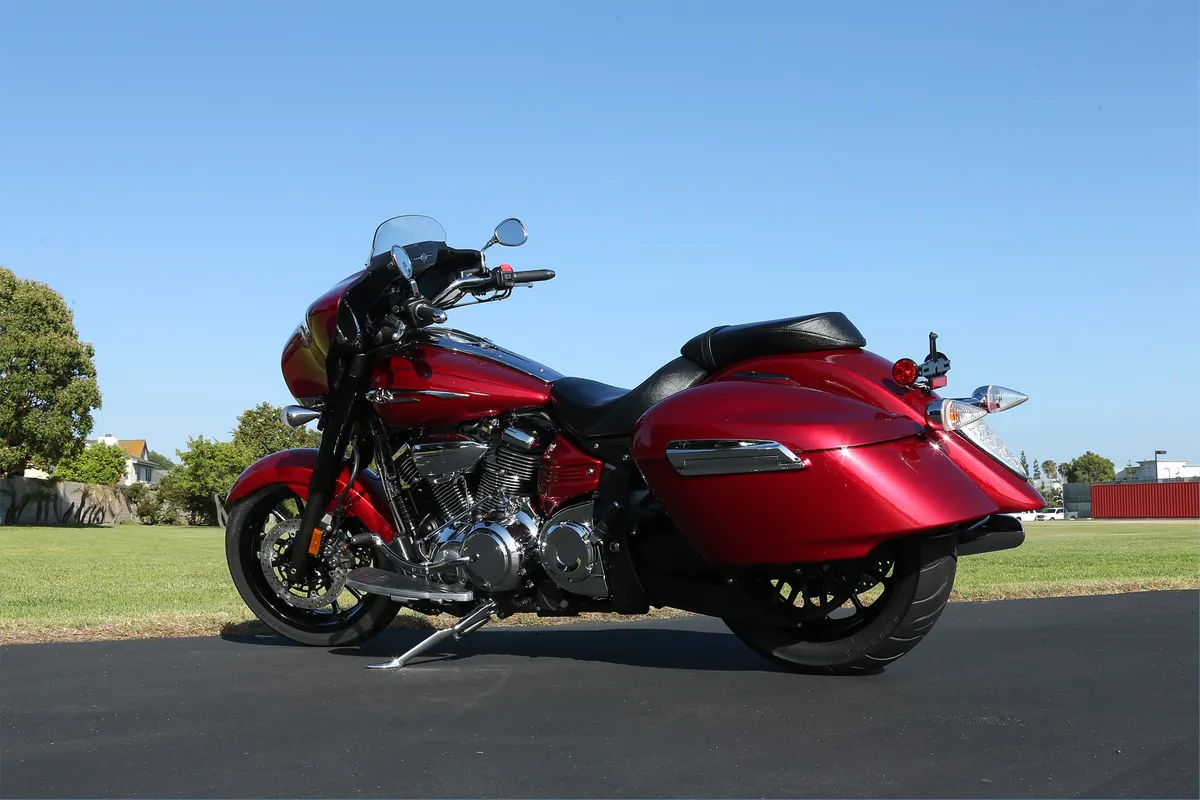 YAMAHA Stratoliner Deluxe (2013-2014)