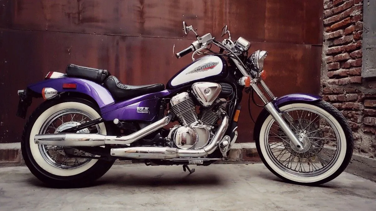 Honda Shadow VLX Deluxe