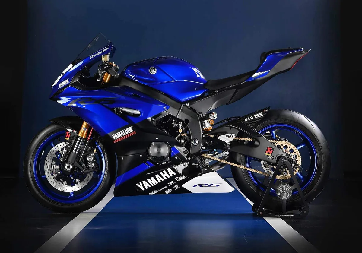 YAMAHA YZF-R1 WORLD SUPERSPORT (2017-Present)