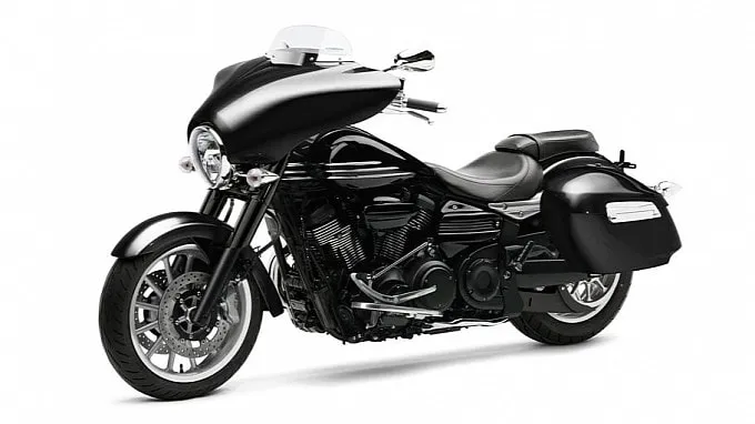 YAMAHA XV1900A Midnight Star Casual Full Dress (2013-2014)