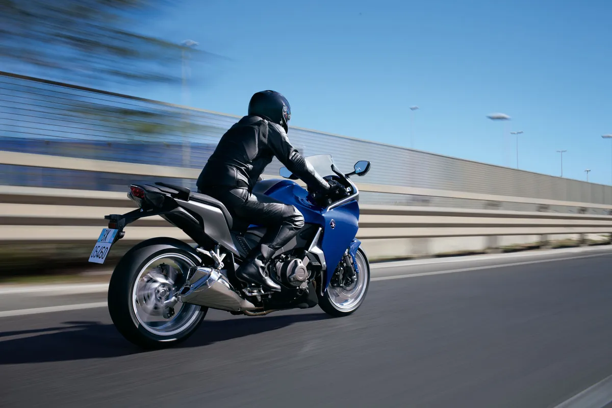 HONDA VFR1200F DCT (2011-2012)