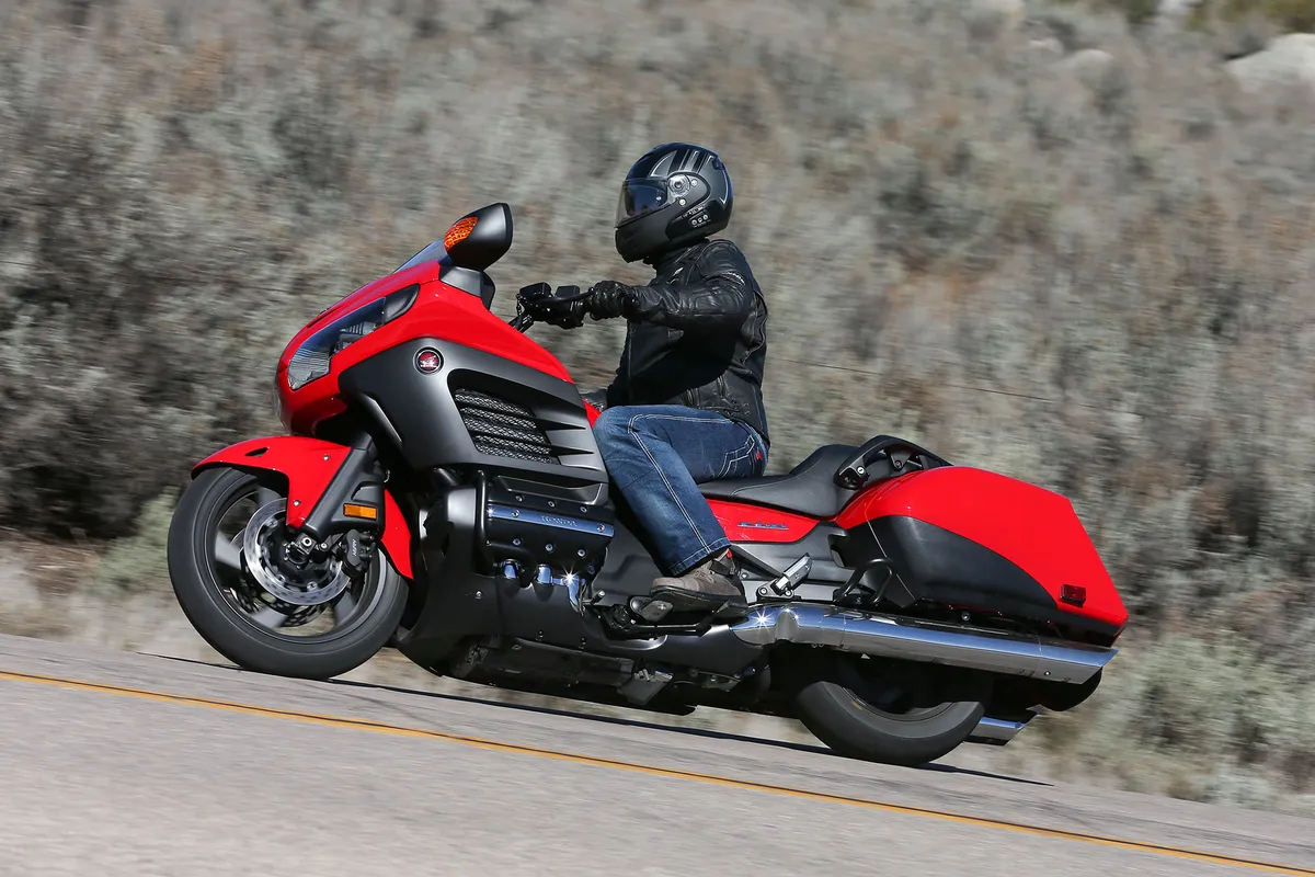 HONDA F6B (2013-2014)