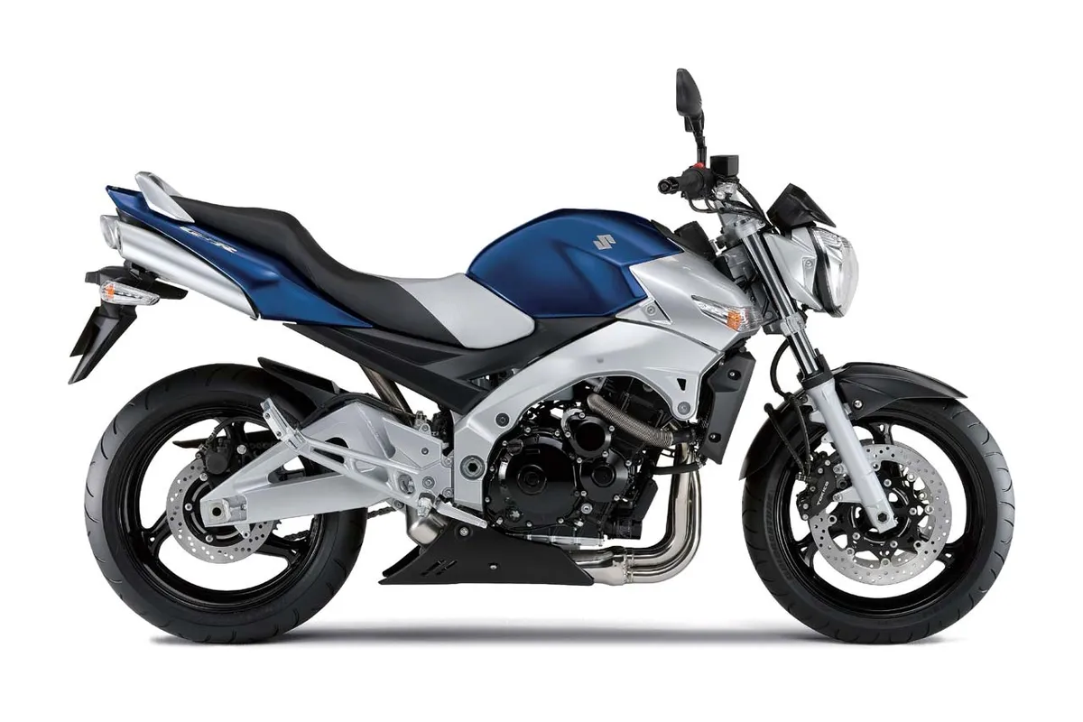 SUZUKI GSR600 (2005-2006)