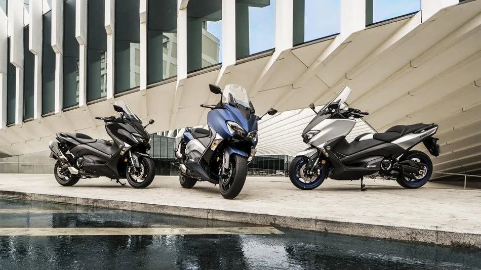 YAMAHA TMAX DX (2018-2019)
