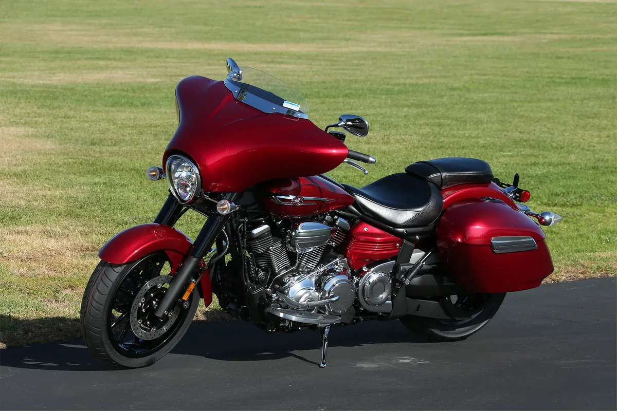 YAMAHA Stratoliner Deluxe (2013-2014)