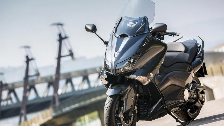 YAMAHA TMAX (2013-2014)