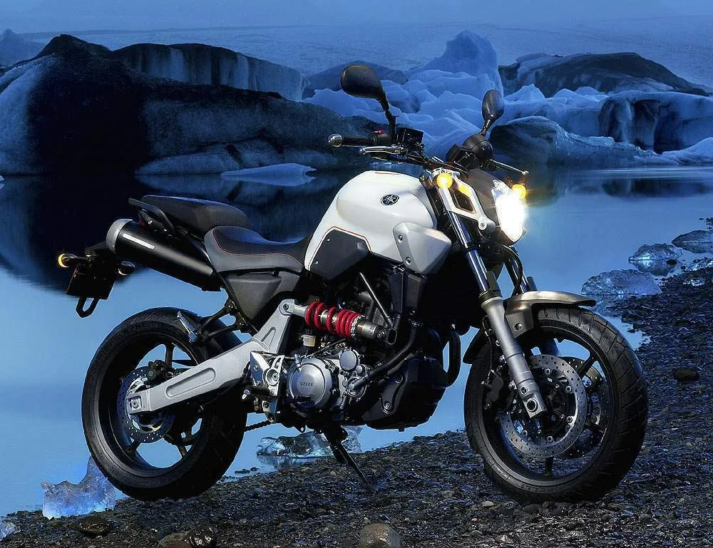 Yamaha MT-03 660 cm³ (2004–2010)