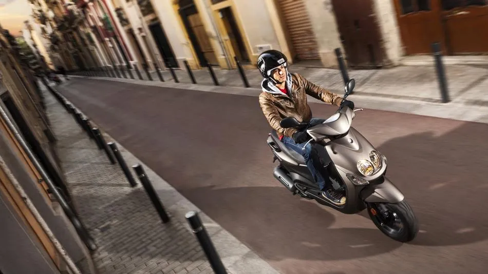 YAMAHA Neo's 4 (2018-2019)