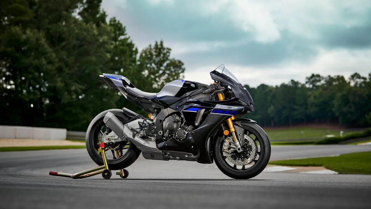 YAMAHA YZF-R1M (2024-Present)