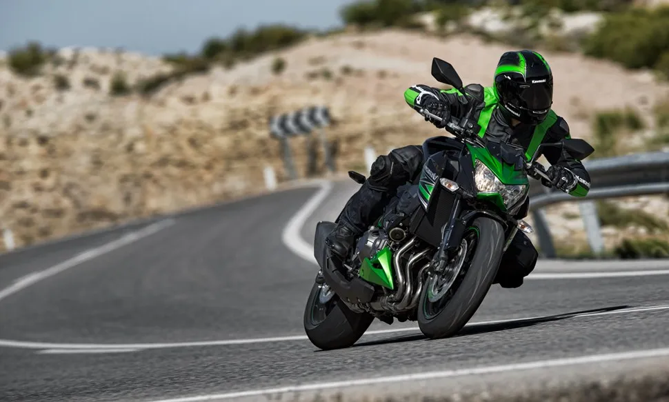 KAWASAKI Z800 (2013-2014)