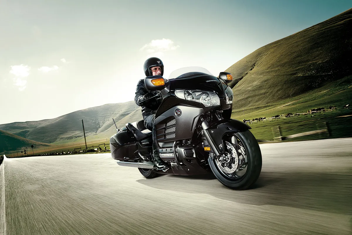 HONDA F6B Deluxe (2013-2013)