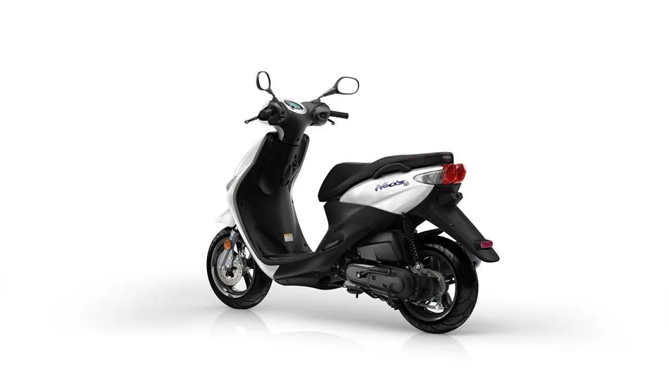 YAMAHA Neo's 4 (2018-2019)