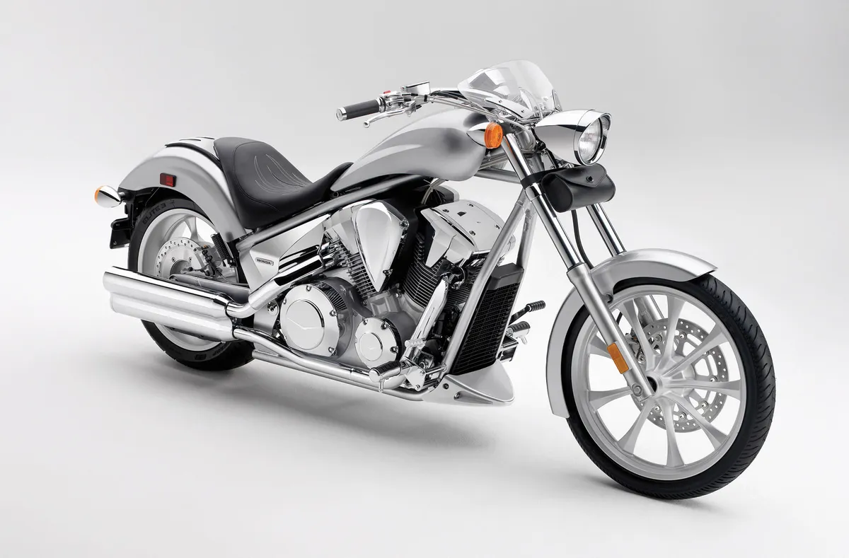 HONDA VT1300CX Fury (2009-2010)