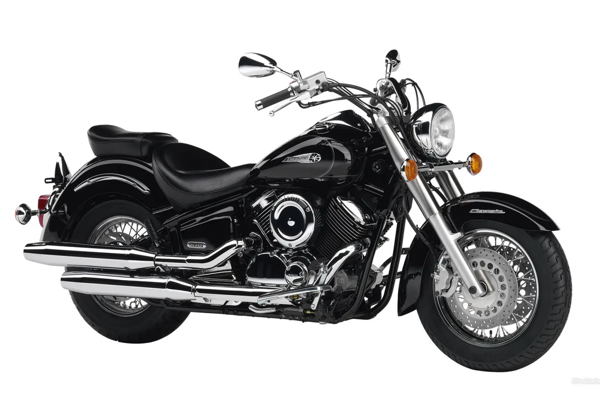 Yamaha XV S 1100 A DragStar Classic