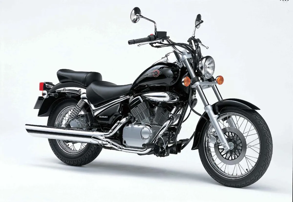 SUZUKI Intruder 125LC (2005-2006)