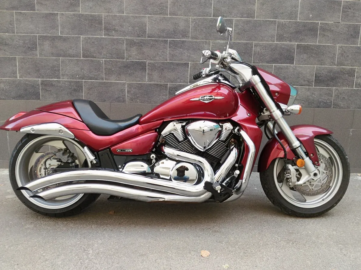 Suzuki Boulevard M109R Cobra