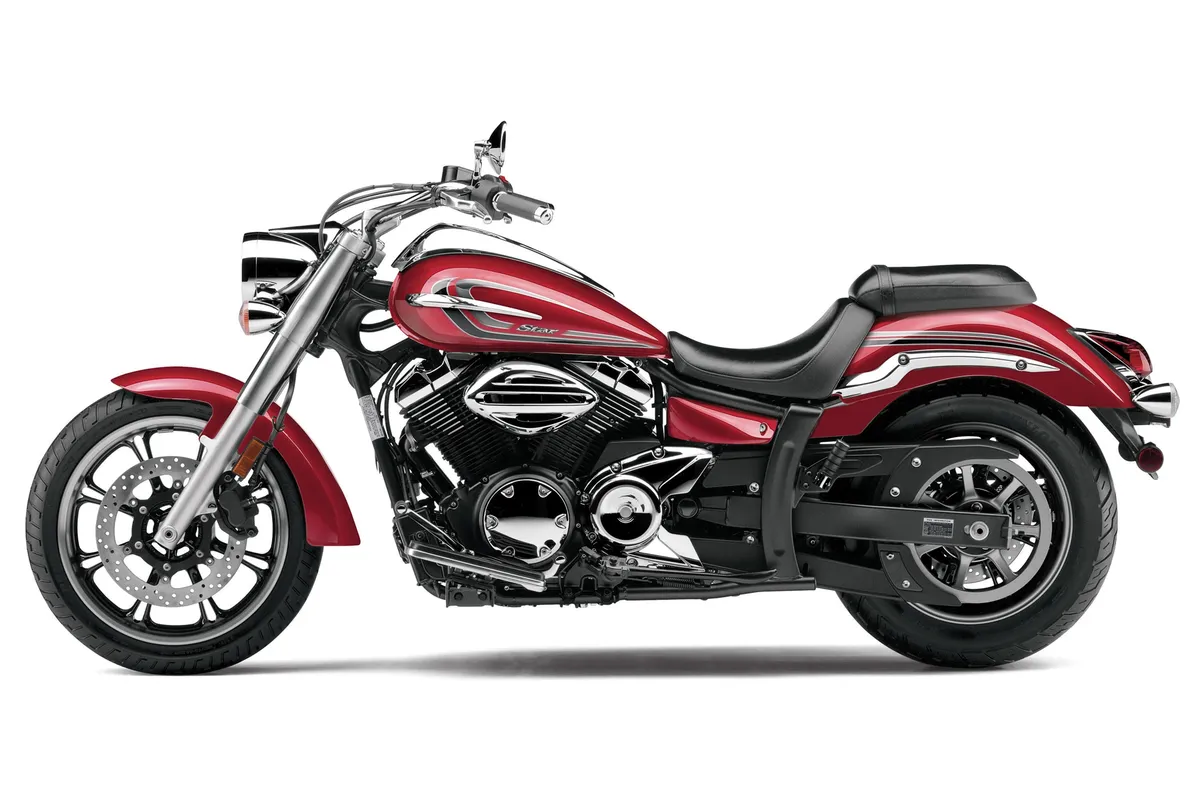 YAMAHA V-Star 950 (2013-2014)