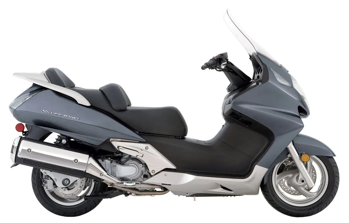 HONDA Silver Wing (2006-2007)
