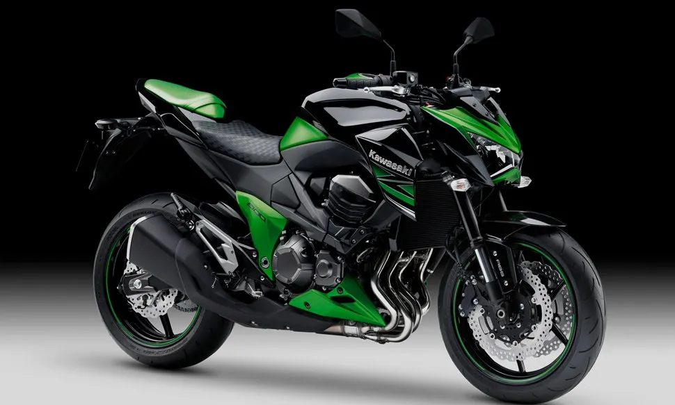 KAWASAKI Z800 (2013-2014)