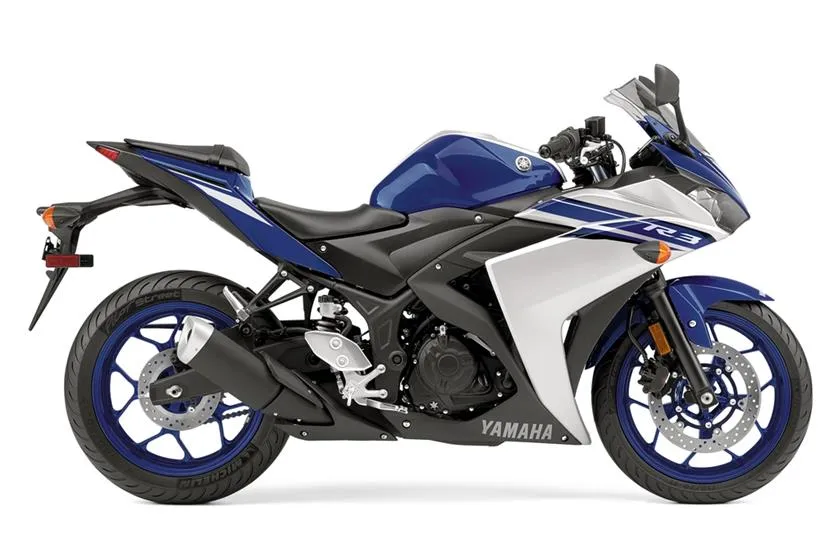 YAMAHA YZF-R3 (2015-2015)