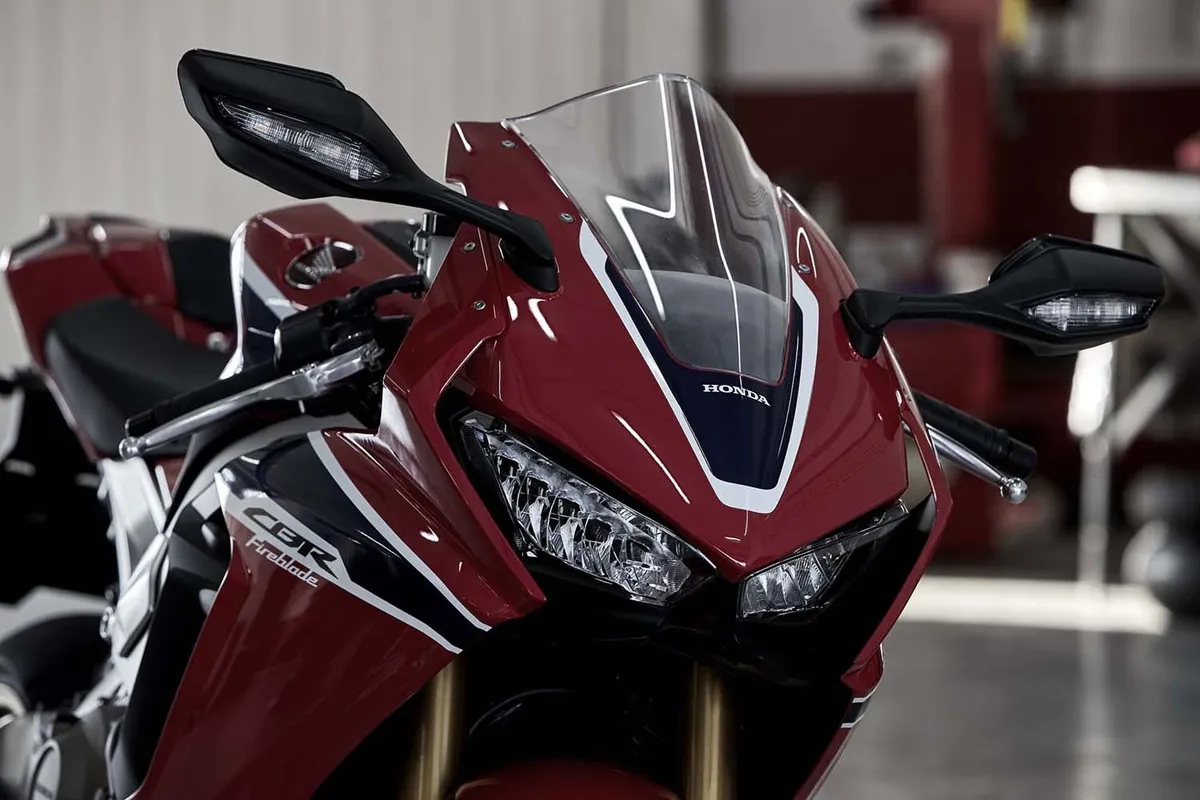Honda CBR 1000RR SP
