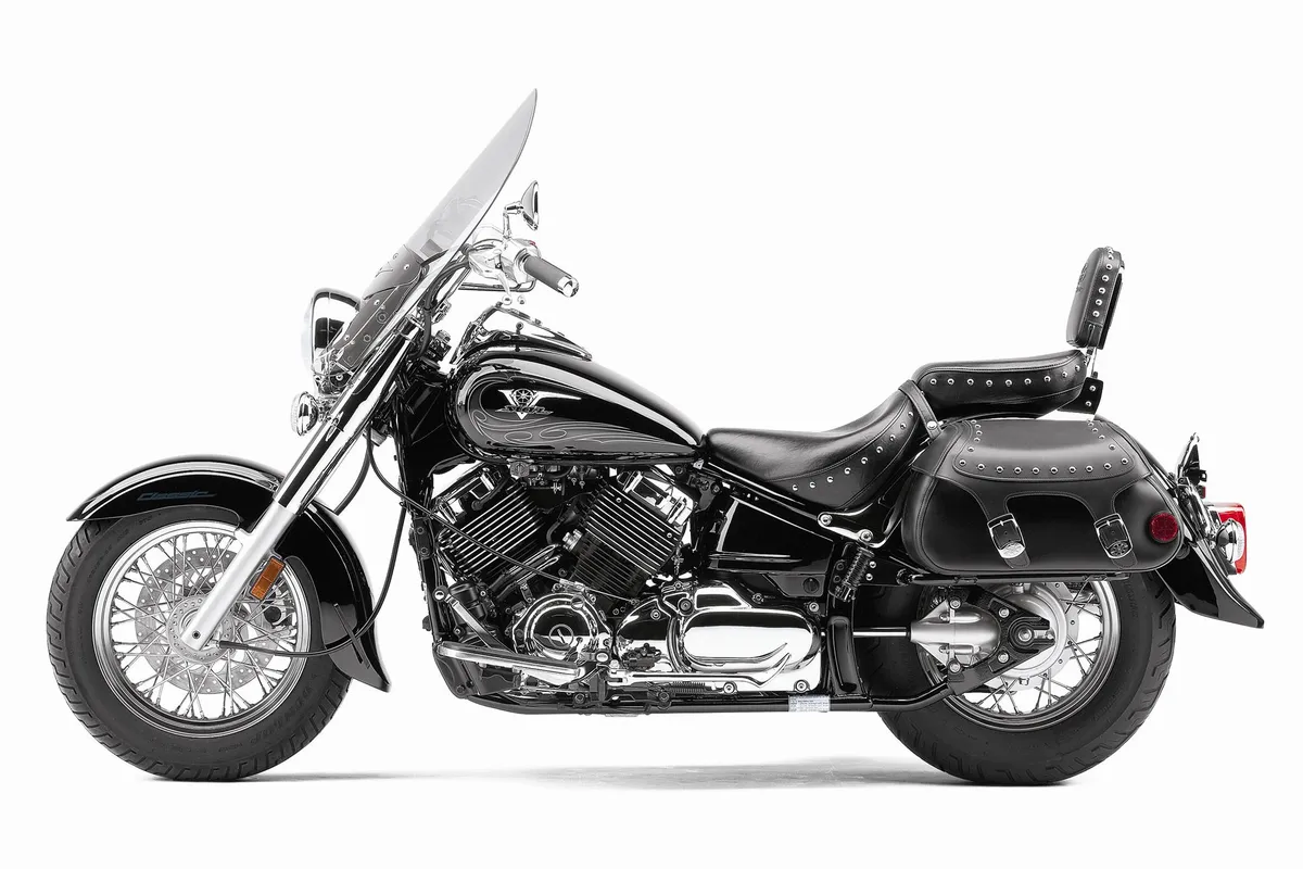 YAMAHA V-Star Silverado (2009-2010)