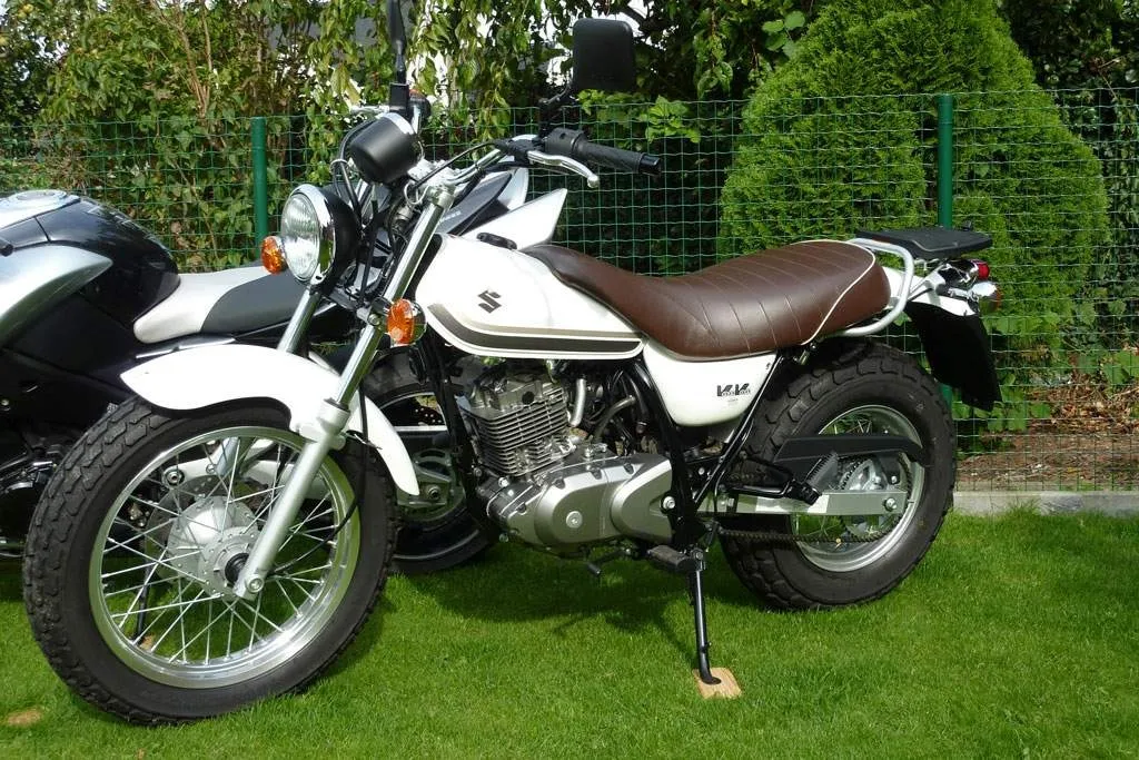 Suzuki RV 125 VAN VAN