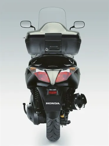 HONDA SW-T600 (2011)