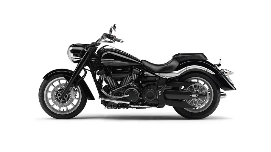YAMAHA XV1900A Midnight Star (2012-2013)