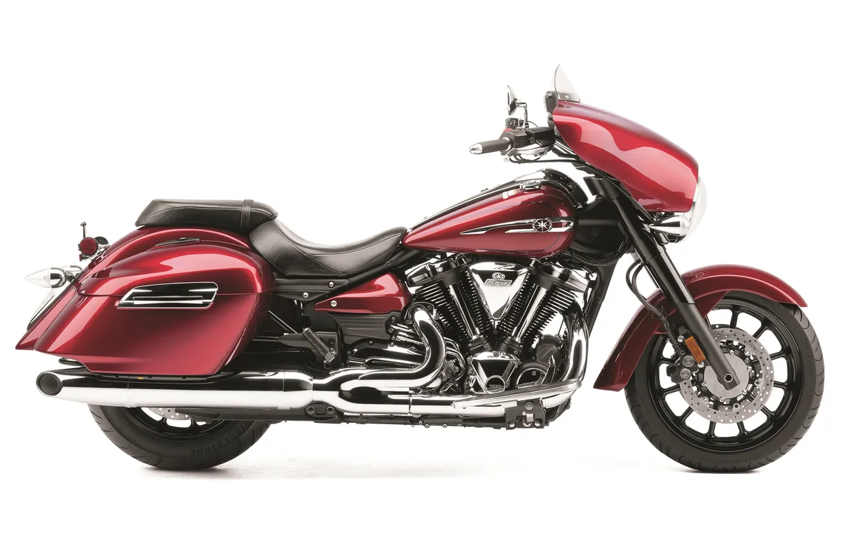 YAMAHA Stratoliner Deluxe (2013-2014)