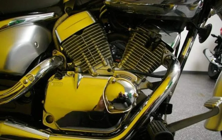 Suzuki VL 125 Intruder VL 250LC